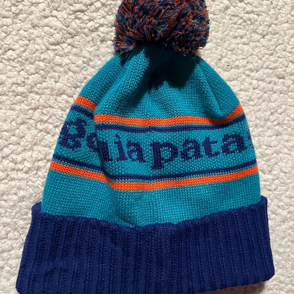 Patagonia Powder Town Beanie - Picture 2 of 3